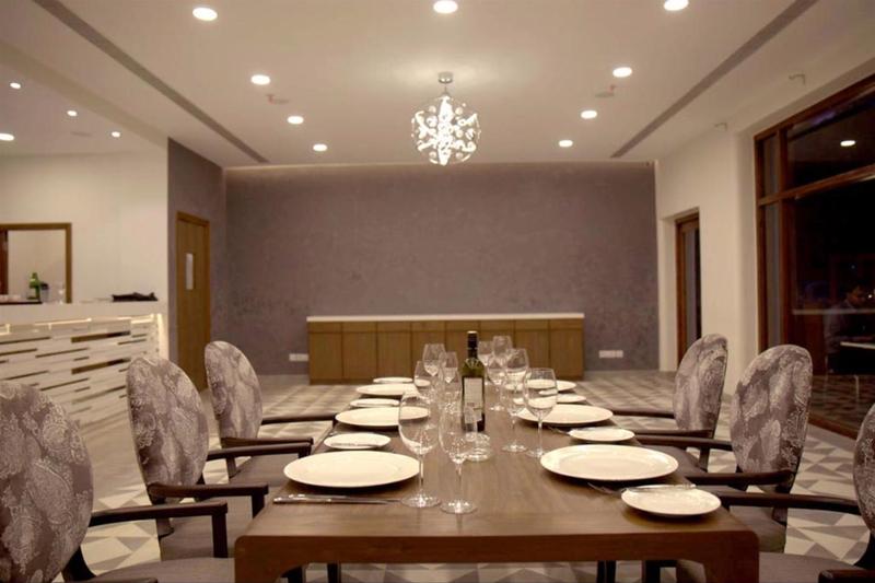 Acron Waterfront Resort