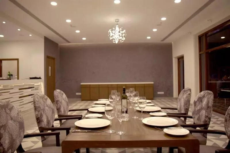 Acron Waterfront Resort