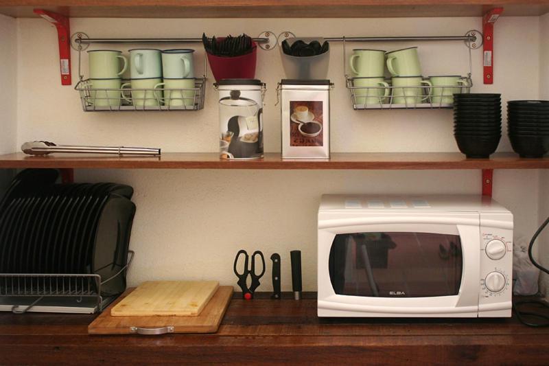 Red Inn Court   Hostel