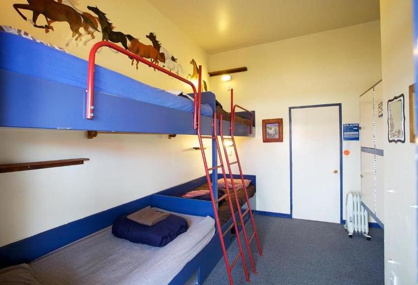 فندق صغير Stables Lodge Backpackers