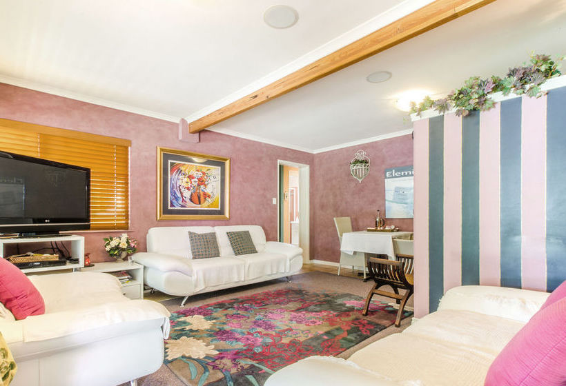 Amytis Gardens Retreat & Day Spa