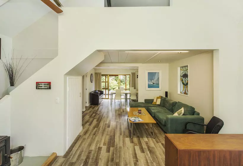 ベッドアンドブレックファースト Matakana Country Lodge