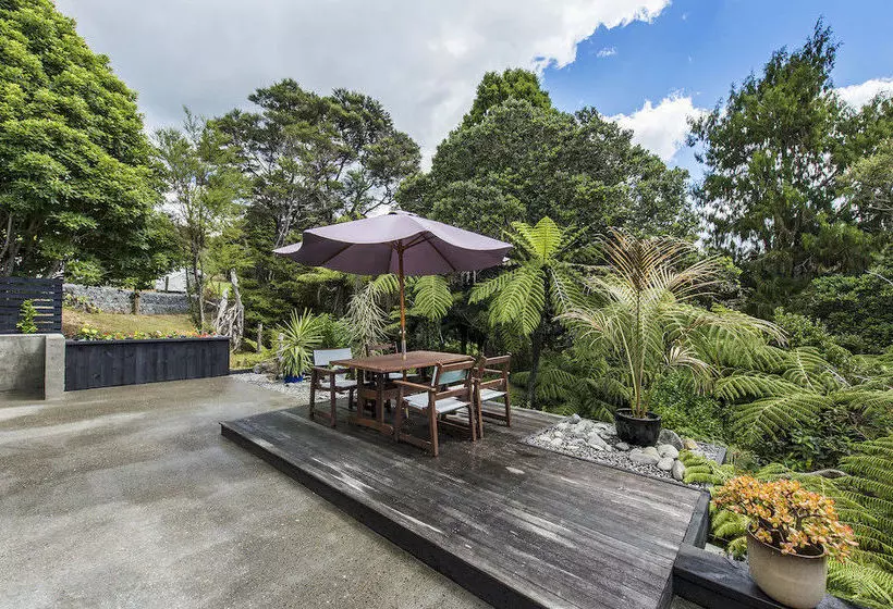 ベッドアンドブレックファースト Matakana Country Lodge