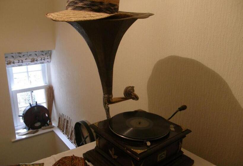 住宿加早餐  The Old Vicarage