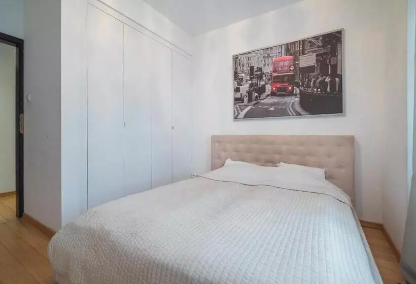 Chopin Apartments   Platinum Towers