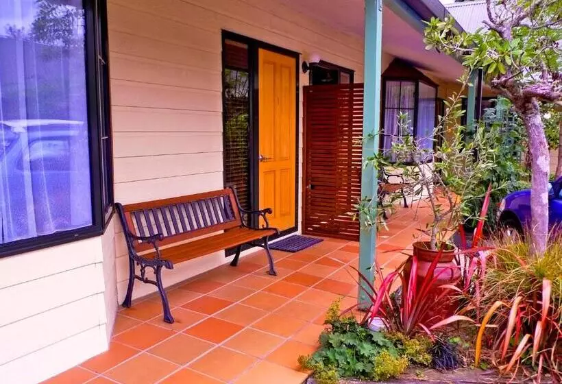 Glenalvon Lodge Motel