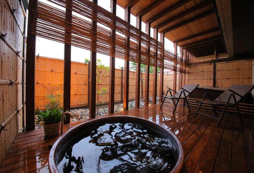 Hotel Green  Yes Omihachiman