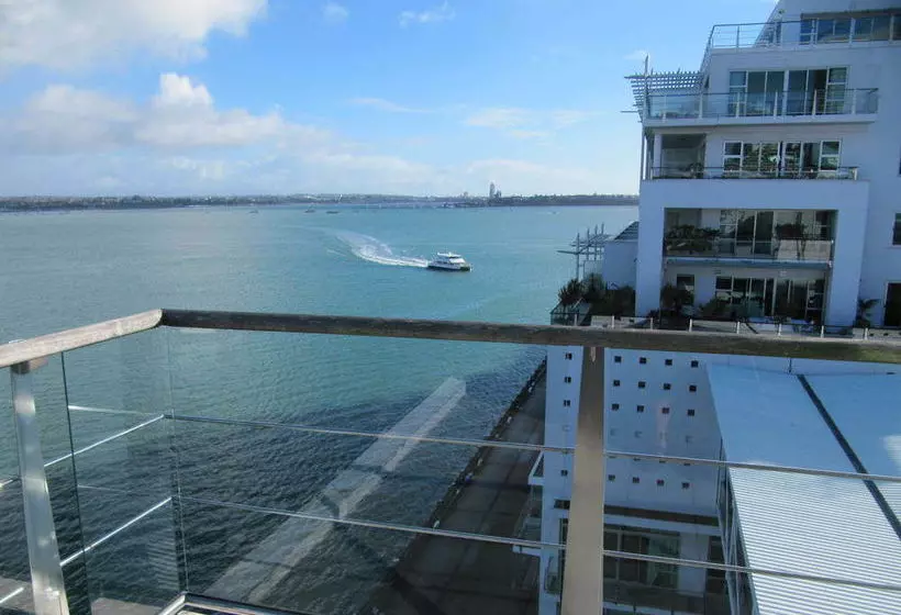 فندق Auckland Waterfront Serviced Apartments On Prince S Wharf