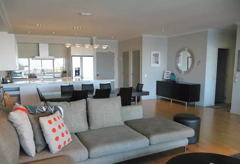 فندق Auckland Waterfront Serviced Apartments On Prince S Wharf