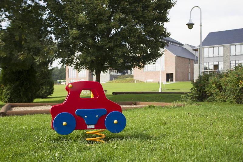 هتل Azur En Ardenne