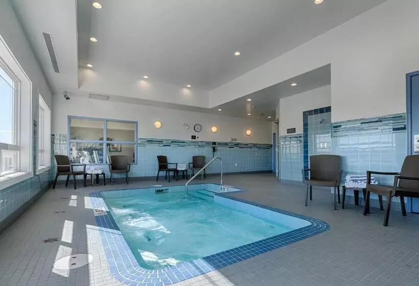 Canalta Hotel Assiniboia