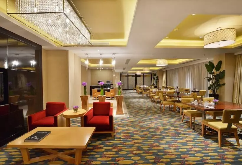 هتل Courtyard By Marriott Hangzhou Wulin