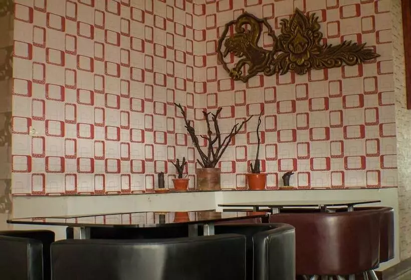 ホテル Grand City Batu