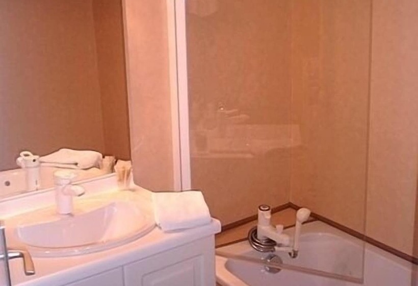 فندق Le Relais De Saint Julien