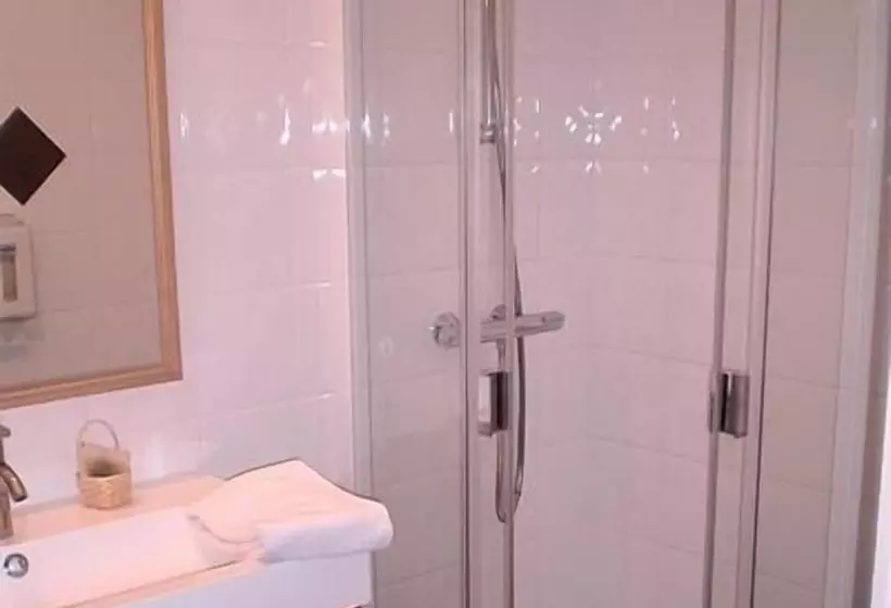 Отель Le Relais De Saint Julien