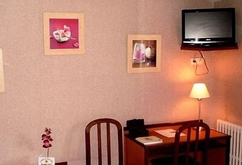 فندق Le Relais De Saint Julien