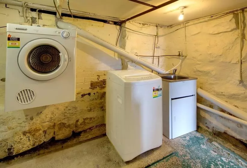 בית מלון כפרי Neutral Bay Lodge