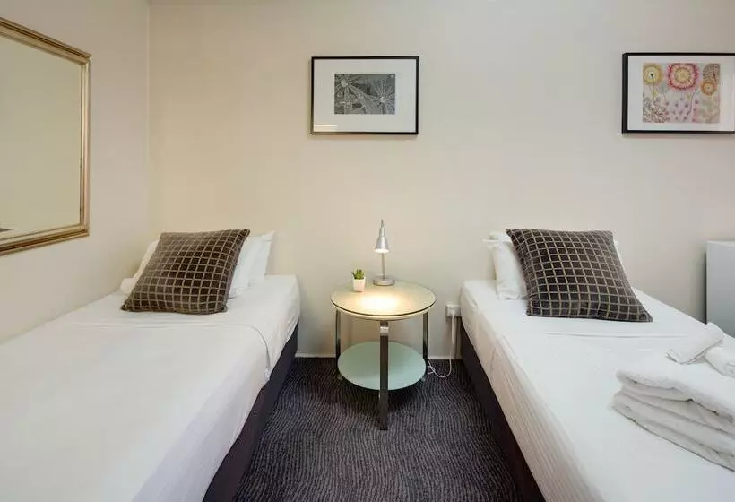 בית מלון כפרי Neutral Bay Lodge