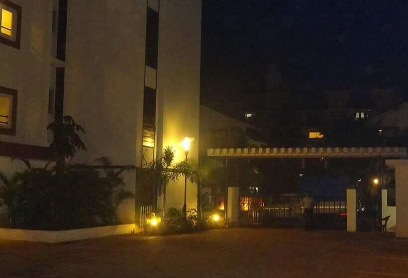 فندق Relax Holiday Home