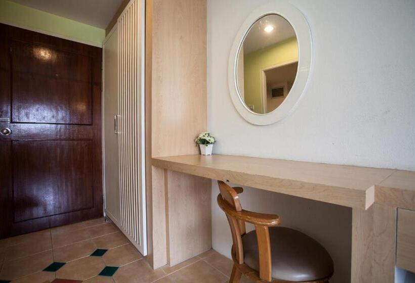 فندق The Greenery