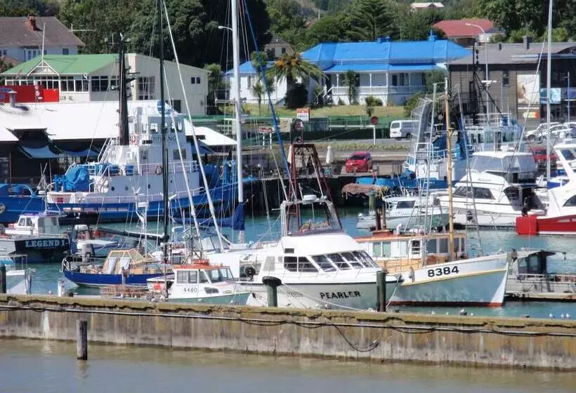 Marinaview Apartments