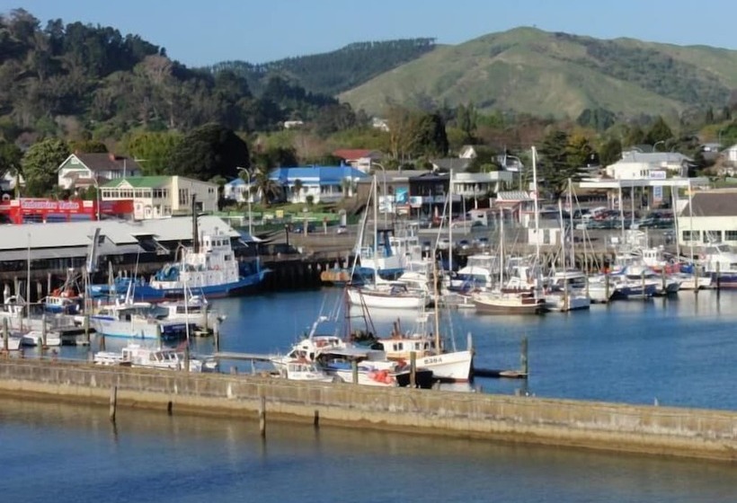 Marinaview Apartments