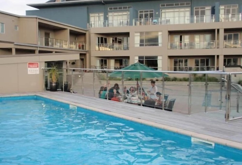 Marinaview Apartments