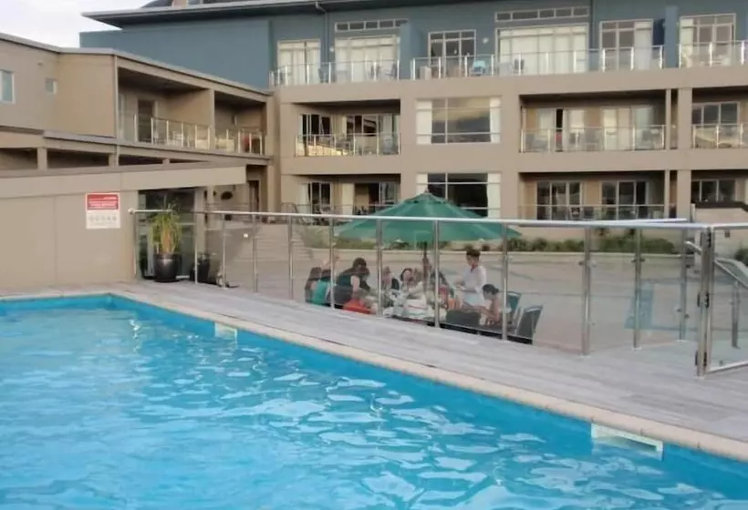 Marinaview Apartments