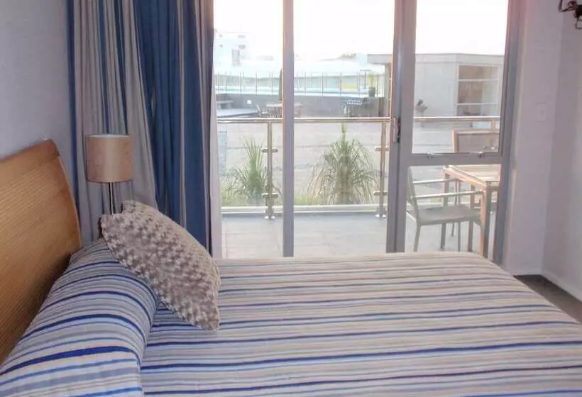 Marinaview Apartments