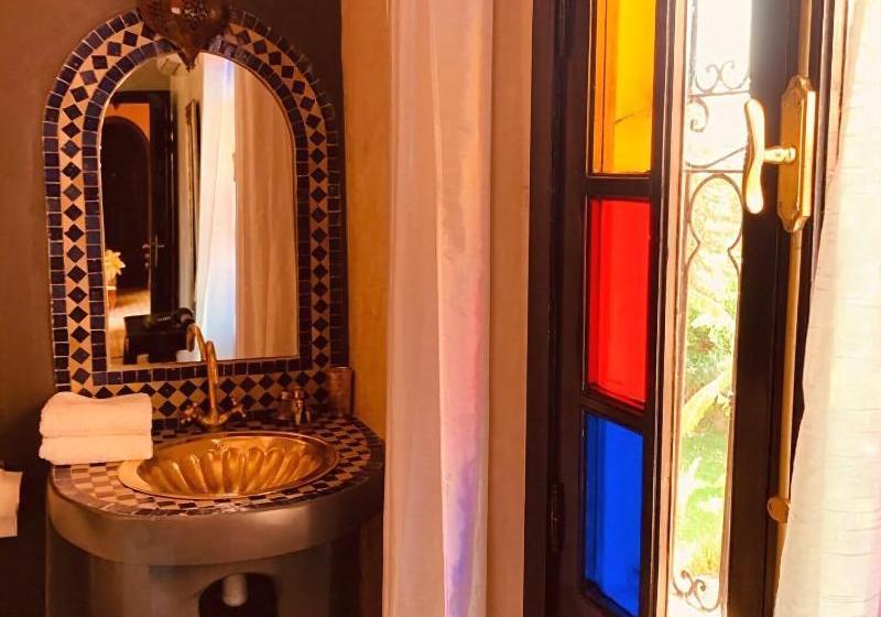 بنسيون Dar Biona