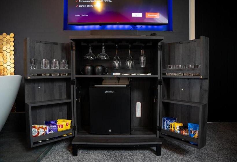 ペンション The Briers Country House