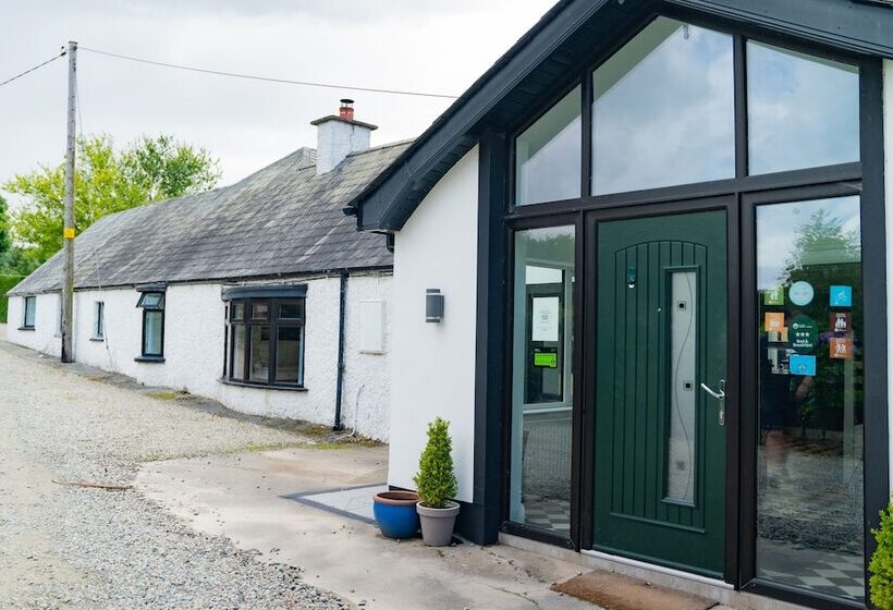 ペンション The Briers Country House