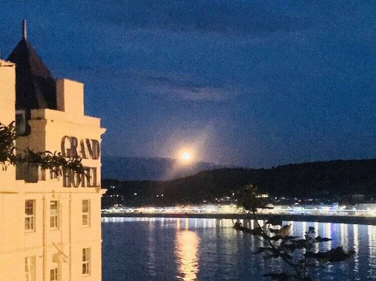 膳宿费 The View Guest House