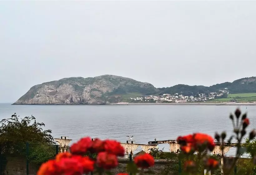 펜션 The View Guest House