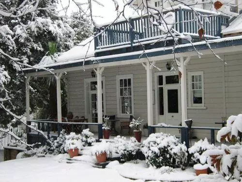 The Old Courthouse B&b