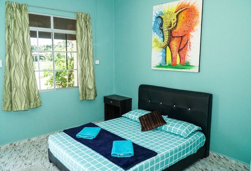 هاستل Indiana Cafe And Beds