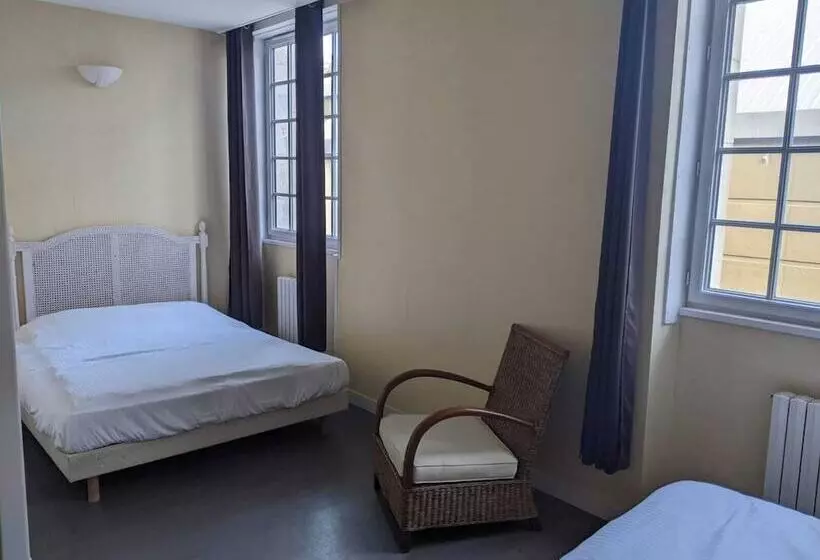 Retkeilymaja L Autre Lieu