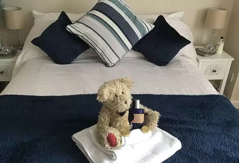 Bed and Breakfast Mere Lodge