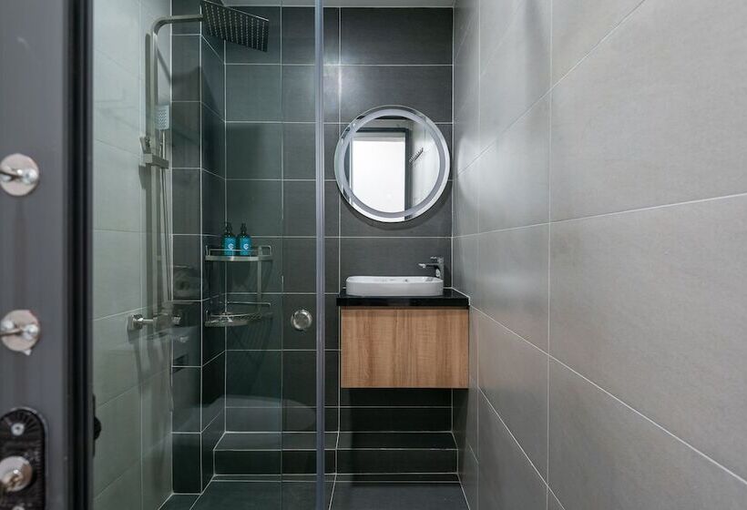 Cozrum Homes Oriental House