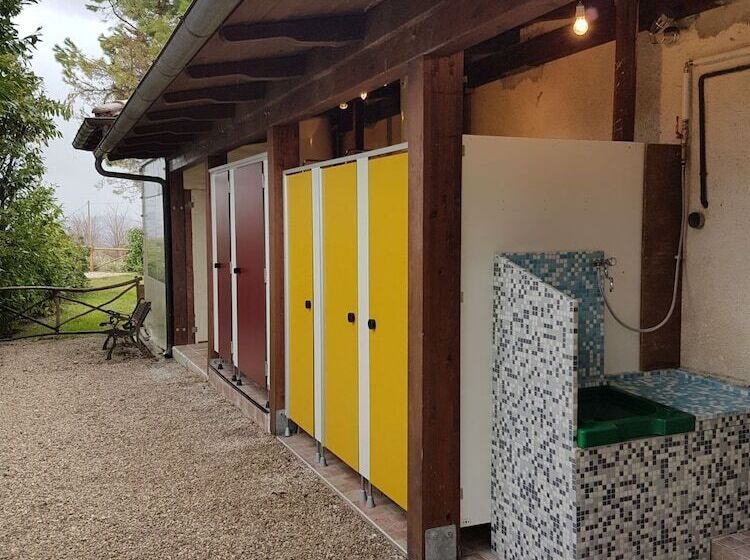 Glamping At An Agriturismo In The Vineyard