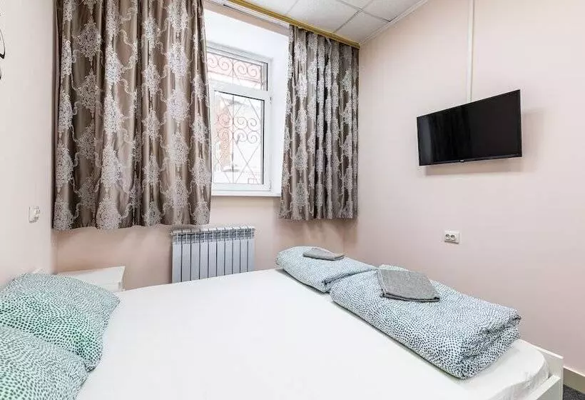 &hostel Onegin