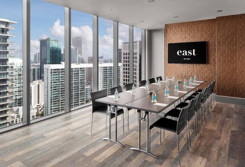 Отель East Miami Residences