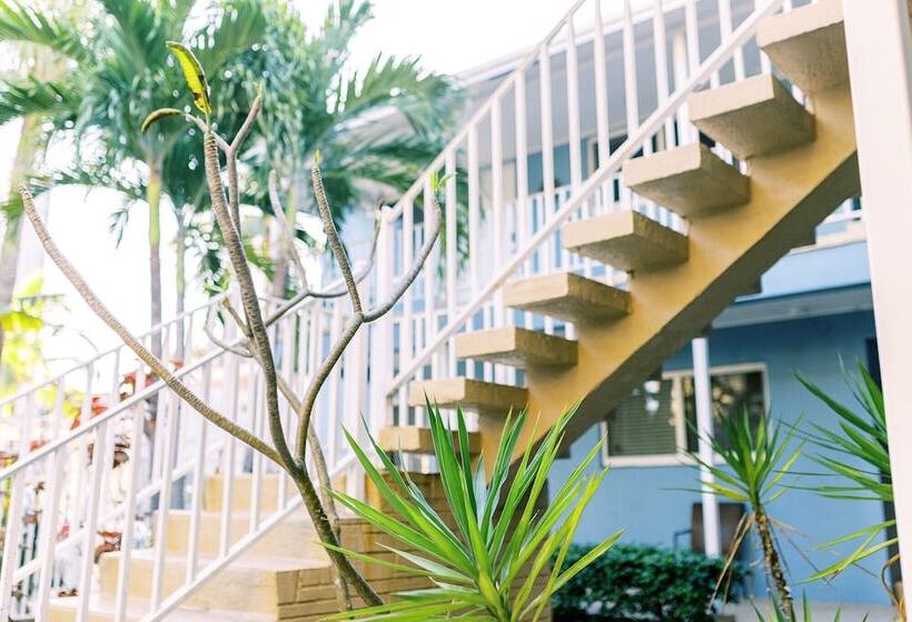 فندق Galleria Apartments By Lowkl