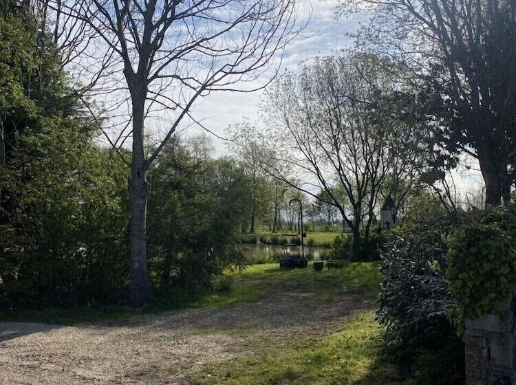 בית מלון כפרי Heywood Glamping