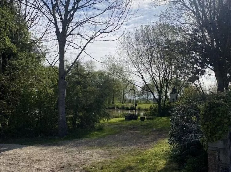 ホテル Heywood Glamping