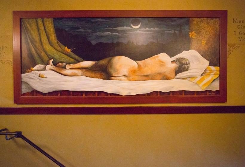 فندق Mcmenamins White Eagle