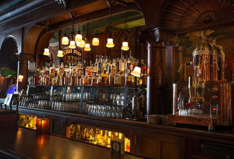 فندق Mcmenamins White Eagle