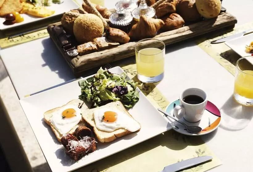 Nlh Mati Seafront   Neighborhood Lifestyle Hotels