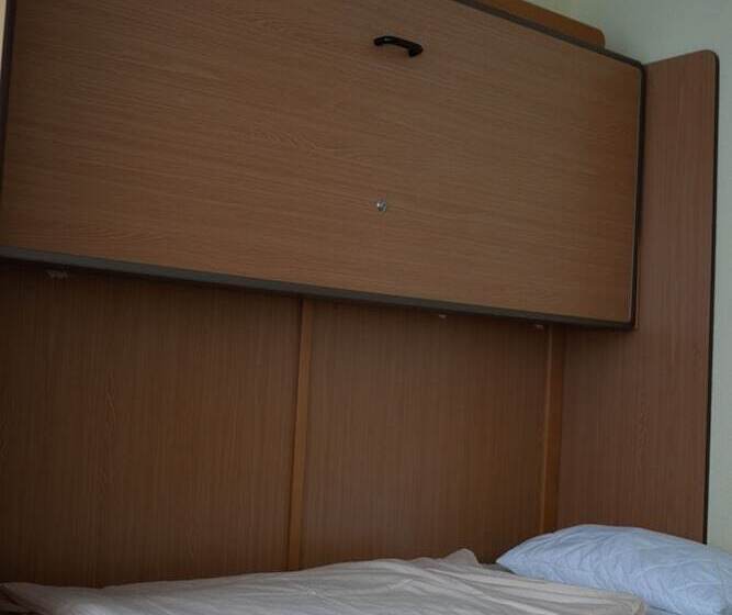 فندق Radlstadl Brauhaus Und