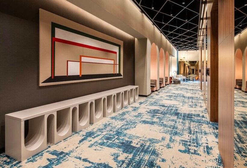 Renaissance Porto Lapa